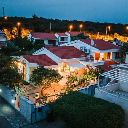 Apartments Summer Touch Петркане Екстериор снимка