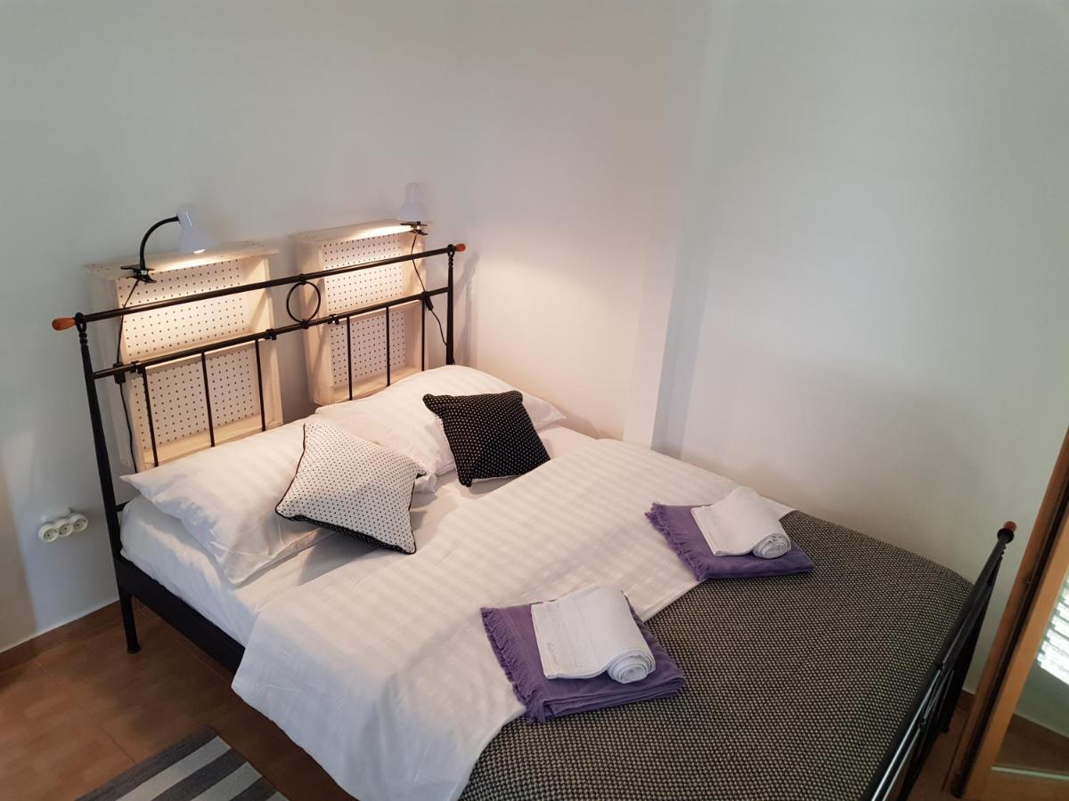 Apartments Summer Touch Петркане Екстериор снимка