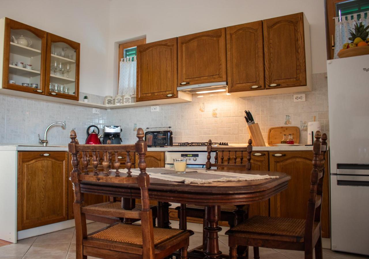 Apartments Summer Touch Петркане Екстериор снимка