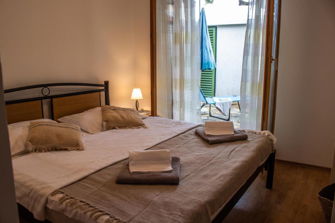 Apartments Summer Touch Петркане Екстериор снимка