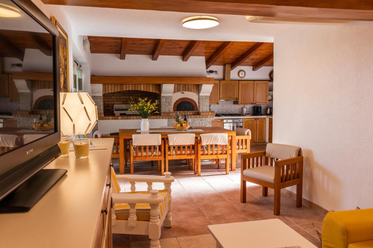 Apartments Summer Touch Петркане Екстериор снимка