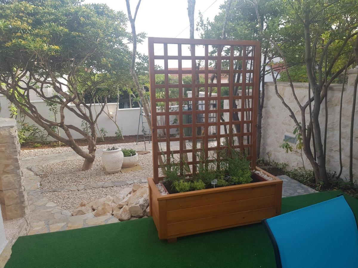 Apartments Summer Touch Петркане Екстериор снимка