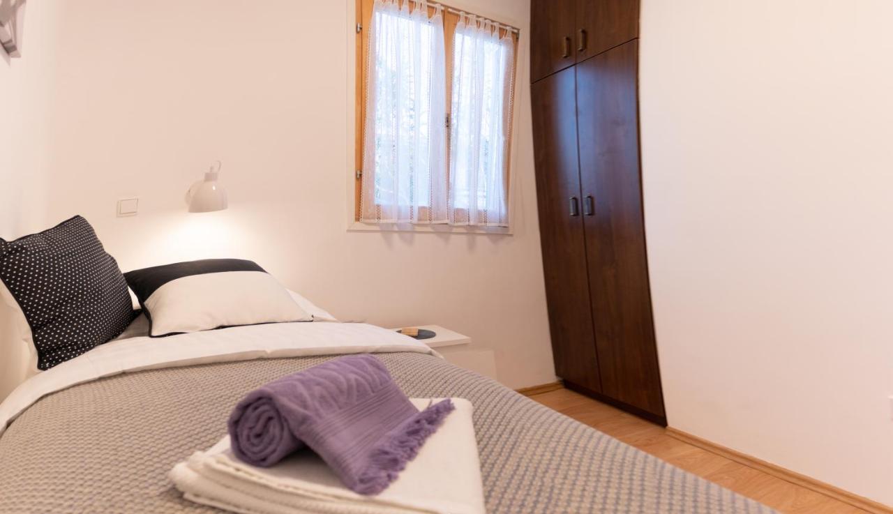 Apartments Summer Touch Петркане Екстериор снимка