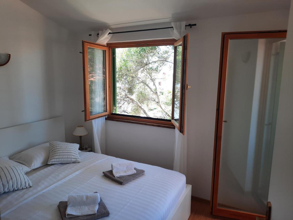 Apartments Summer Touch Петркане Екстериор снимка
